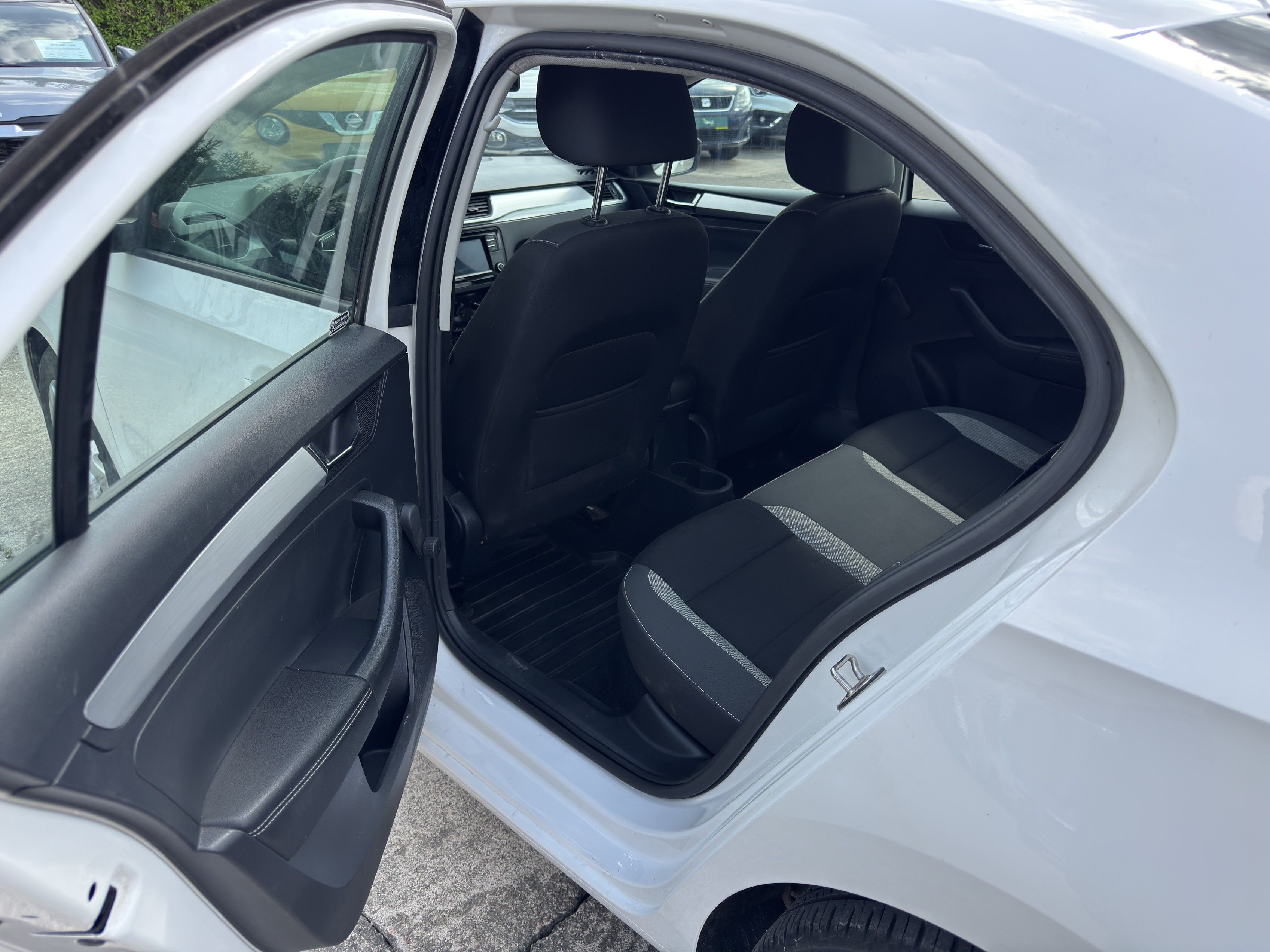 Škoda Rapid, 1.0 TSi 81 kW - fotka 5