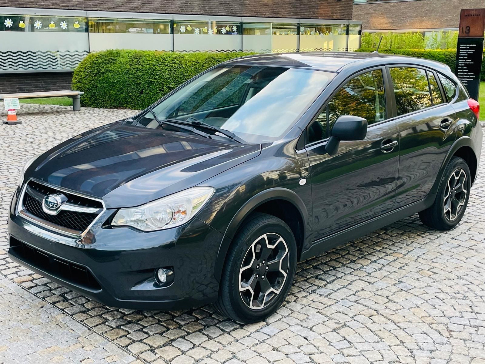 Subaru XV, 2.0i 4x4 110KW MANUÁL SERVISKA - fotka 4