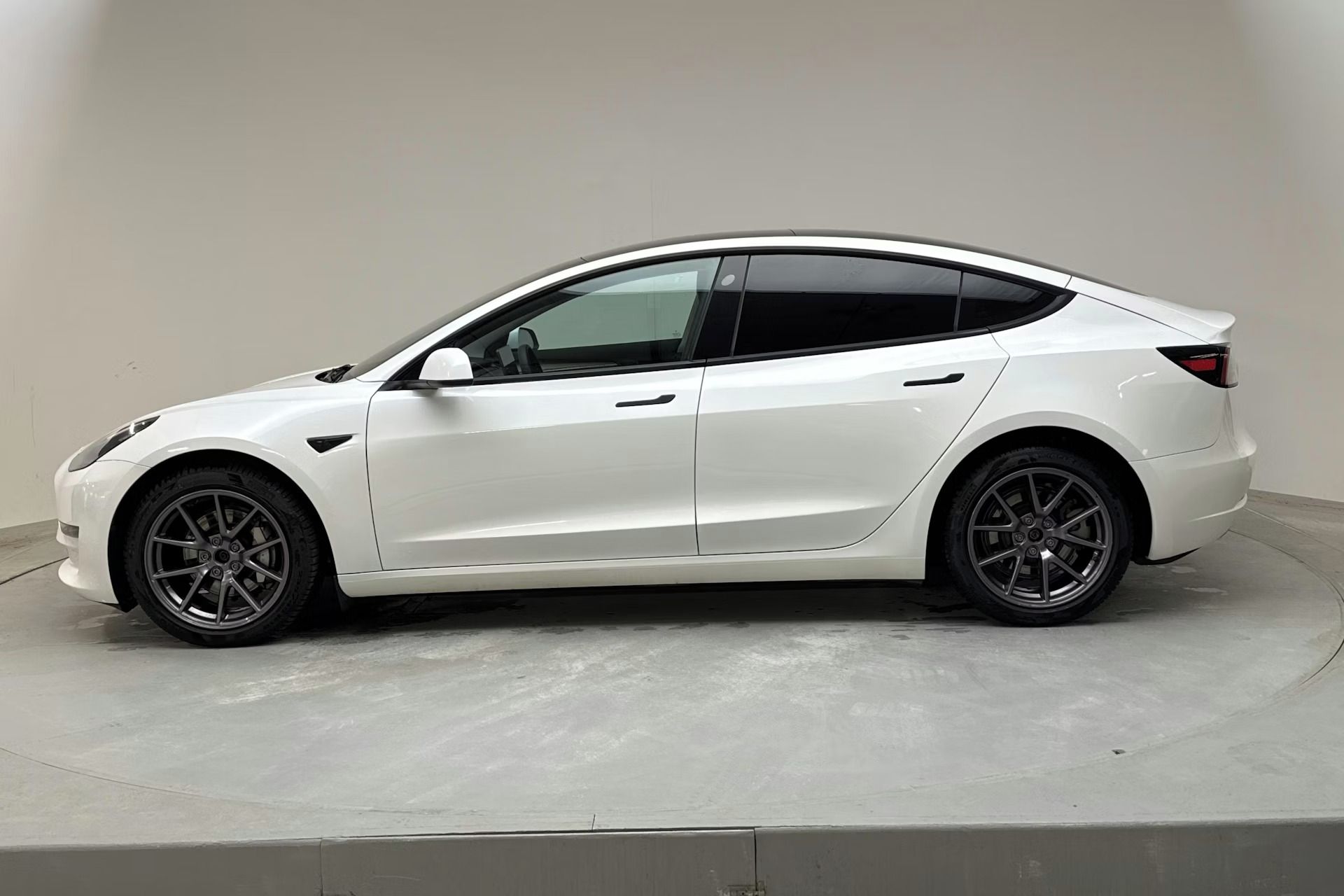 Tesla Model 3, LR2023,Ryzen,záruka - fotka 5