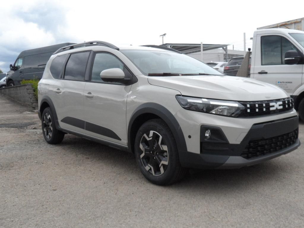 Dacia Jogger, Journey TCe 110 5 míst - fotka 2