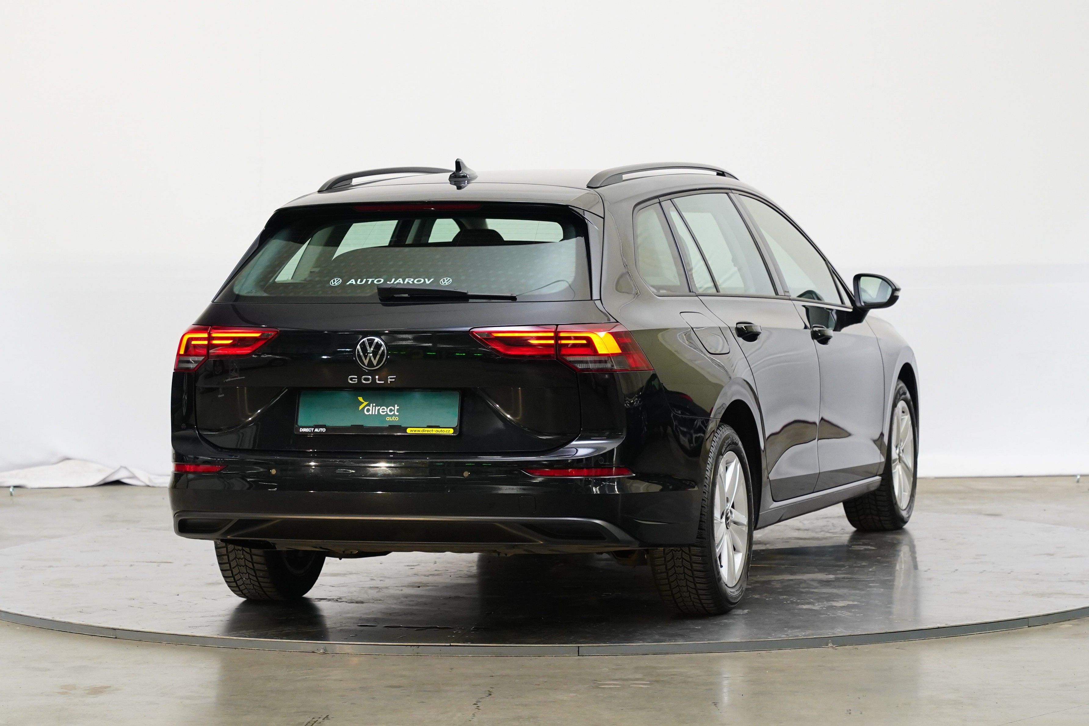 Volkswagen Golf, 1.0 TSI 81 kW Life - fotka 3