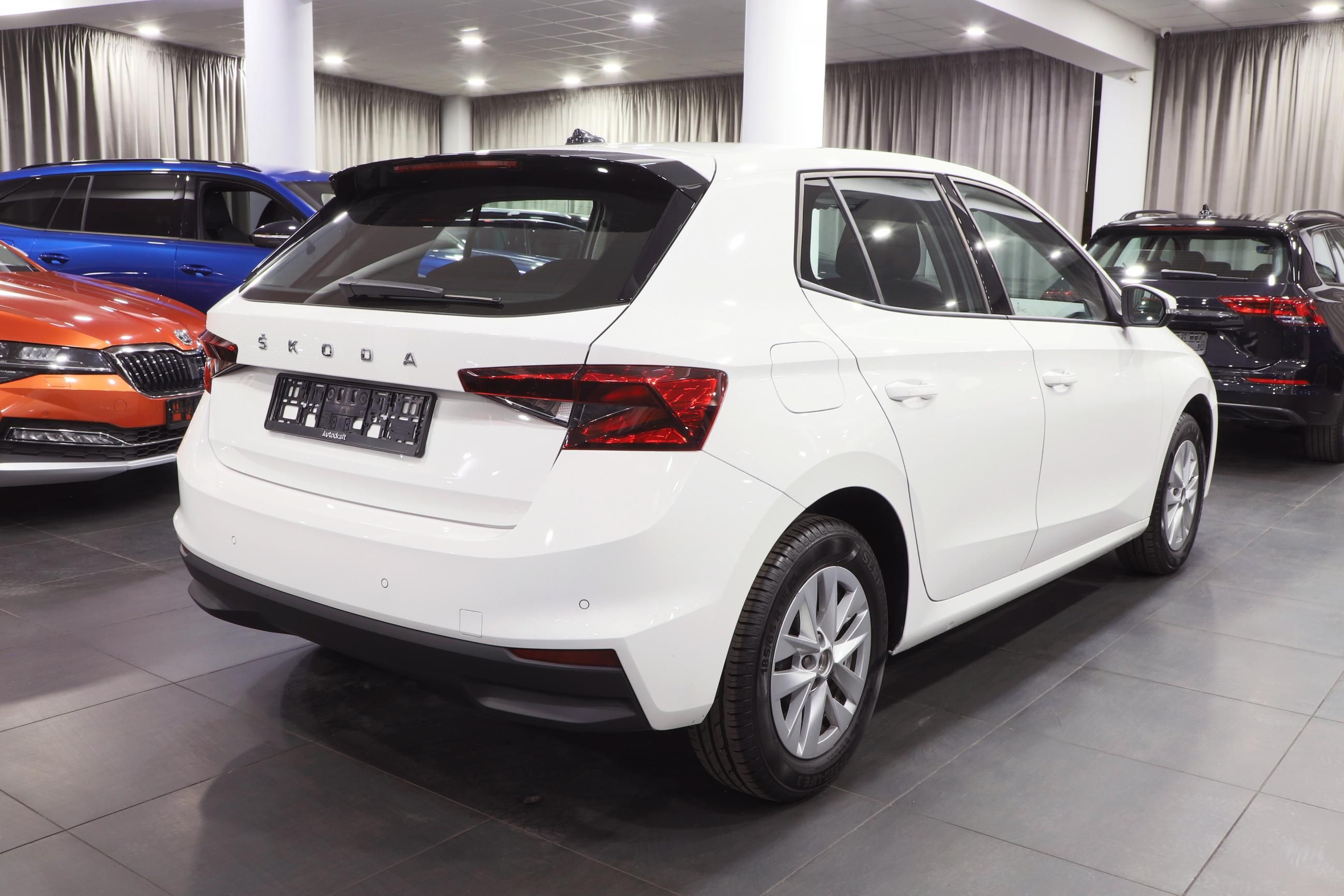 Škoda Fabia, Fabia 1.0 MPI 59kW / ALU 15'' - fotka 3