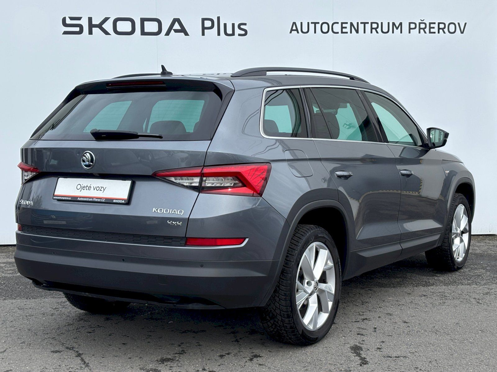 Škoda Kodiaq, 2.0 TDI 140kW 4x4 DSG Nez.Top. - fotka 2