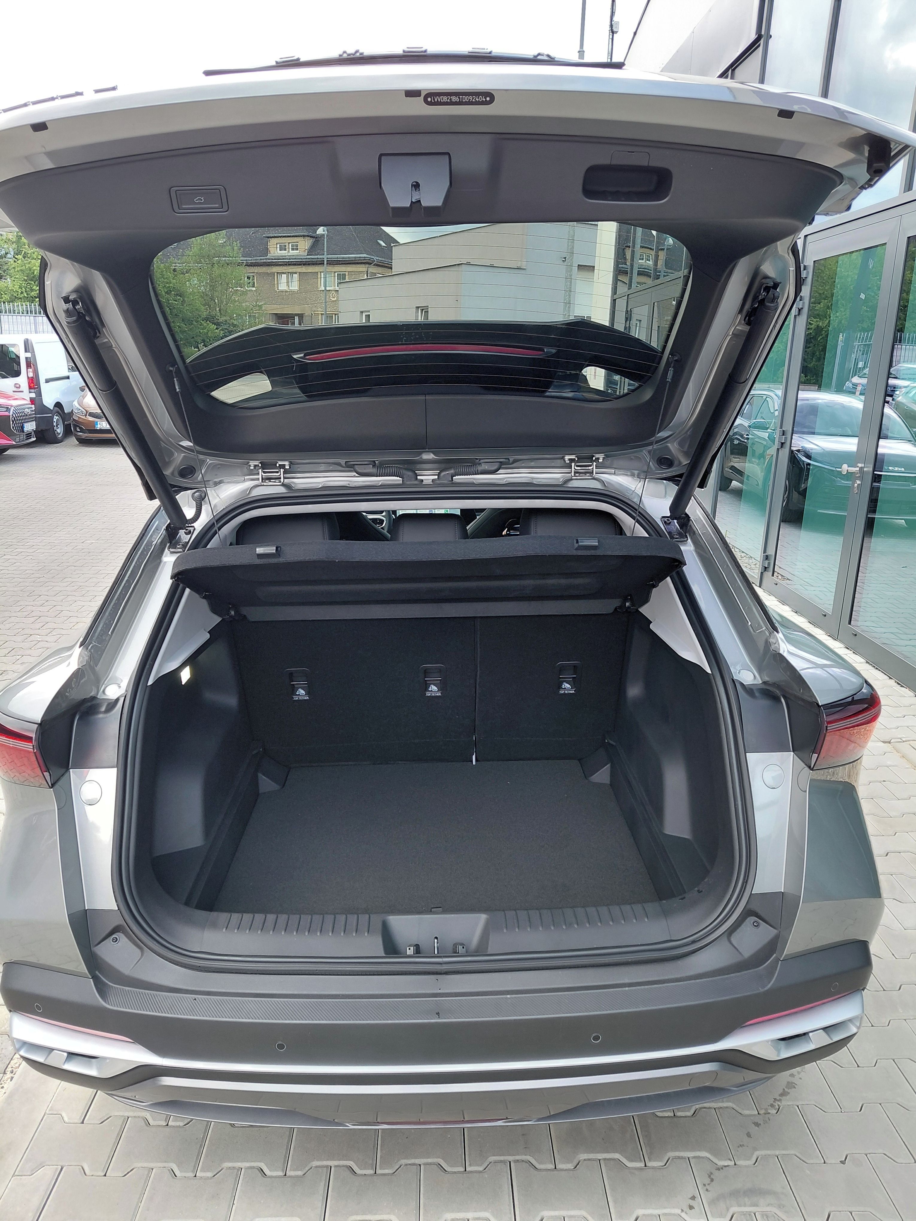 Omoda 5, 1,6 TGDI Premium FACELIFT - fotka 5