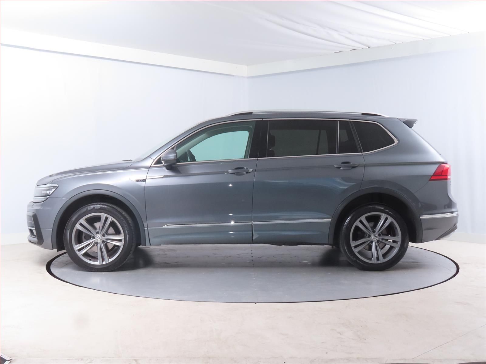 Volkswagen Tiguan Allspace, 2.0 TDI, R-Line, 4X4, Automat - fotka 3