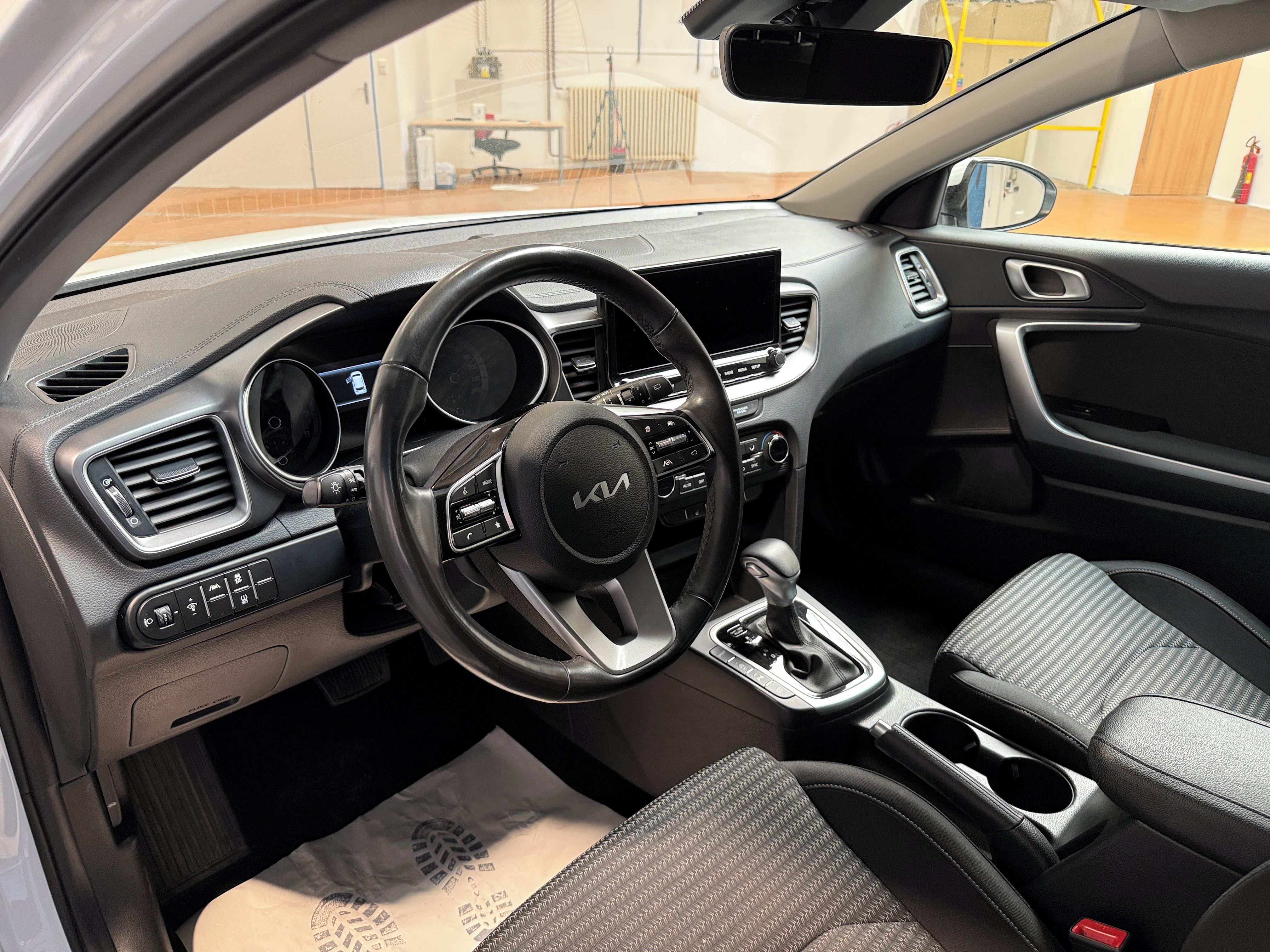 Kia Cee´d, 1.5 T-GDI 118kW Top SW DCT - fotka 5