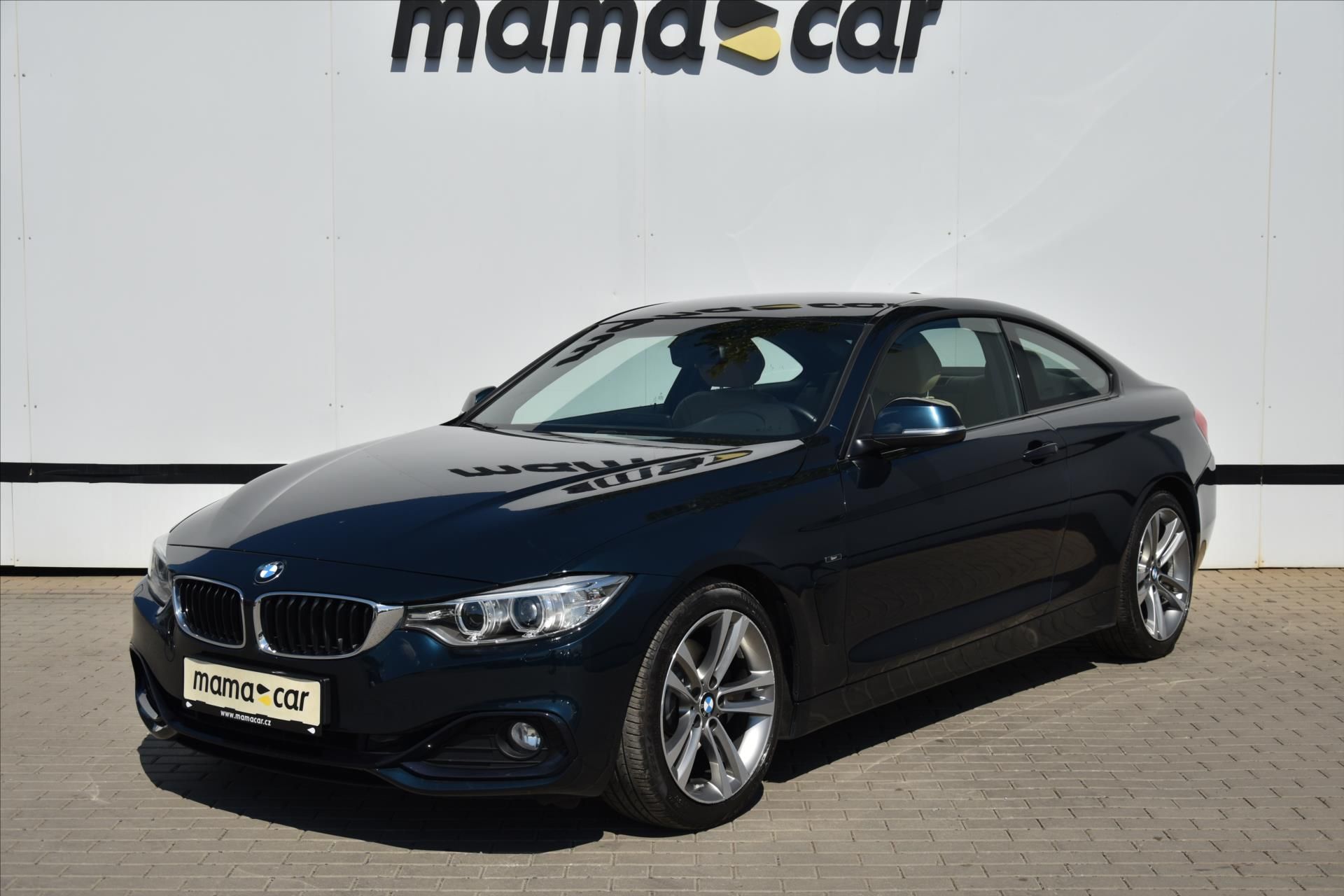 BMW Řada 4, 428i 180kW SERVISNÍ KNIHA ČR - fotka 3