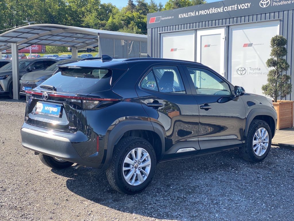 Toyota Yaris Cross, 1.5HEV, ČR-1m, Comfort, DPH - fotka 6