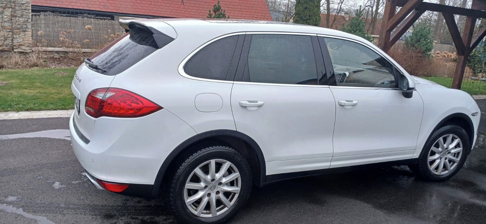 Porsche Cayenne, S DIESEL 4.2 V8 283kW 4X4 - fotka 3