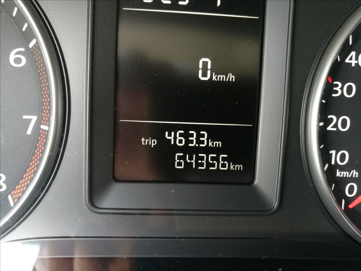 Volkswagen Golf Plus, 1,6 i DSG 75kw - fotka 6