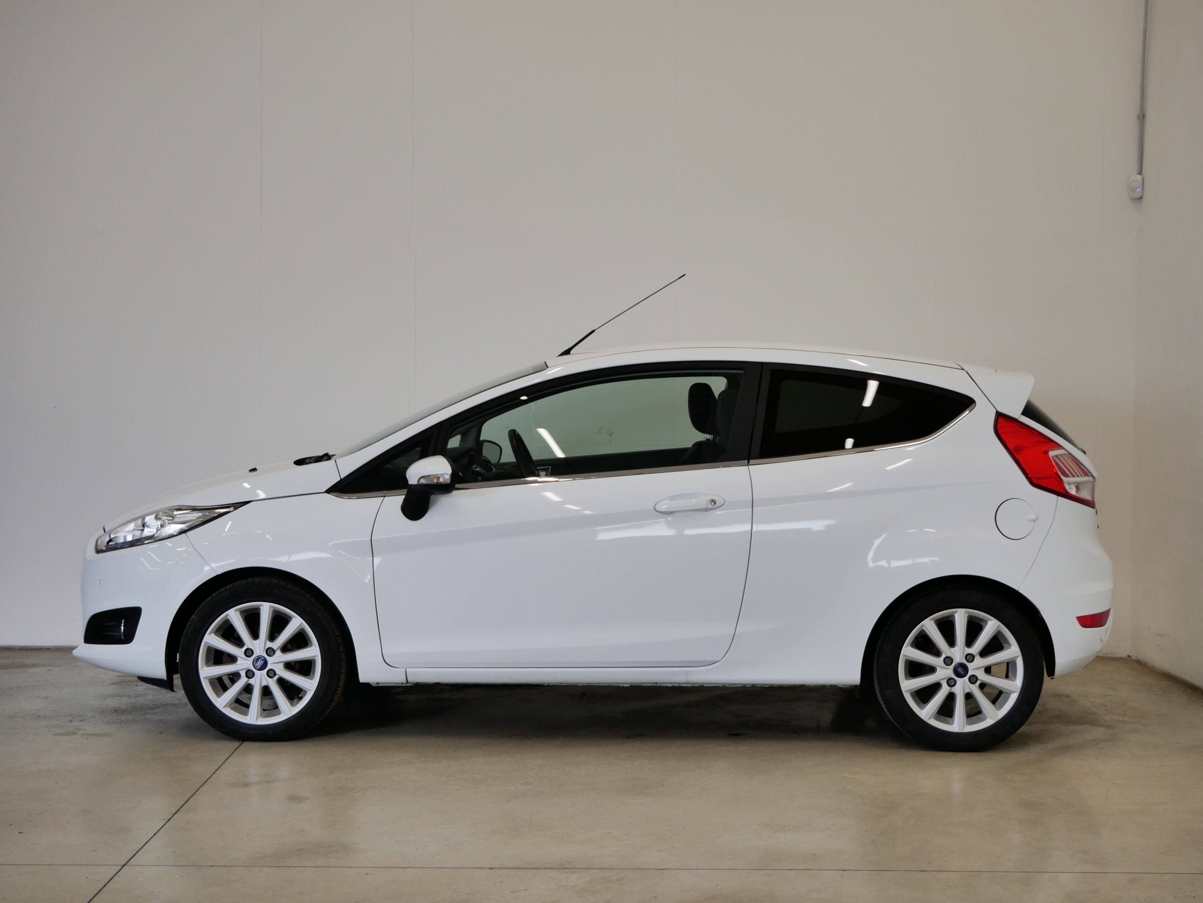 Ford Fiesta, 1.0 EcoBoost 92 kW Titanium - fotka 3