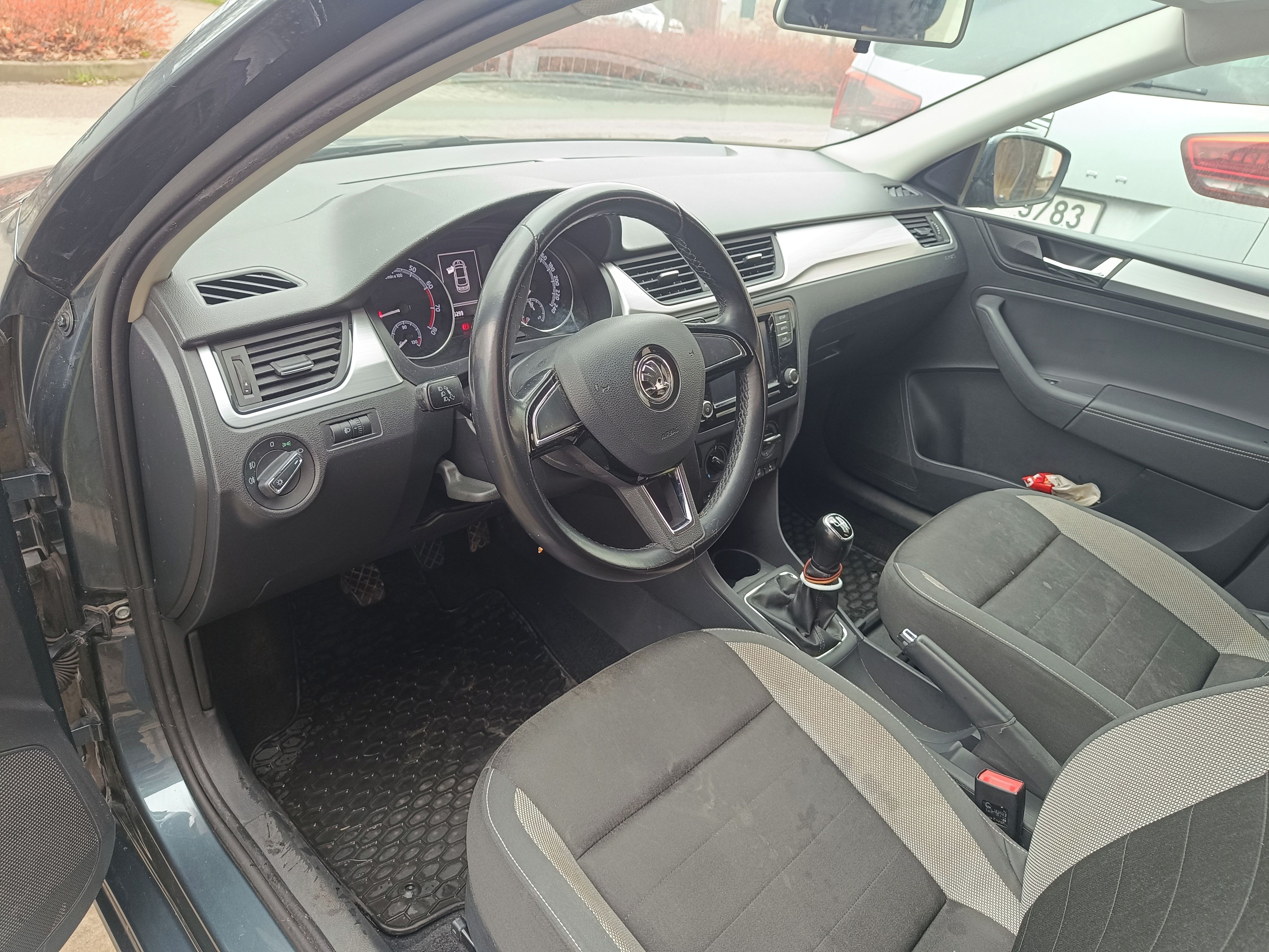 Škoda Rapid, Škoda Rapid, 1,0, 81ks - fotka 4