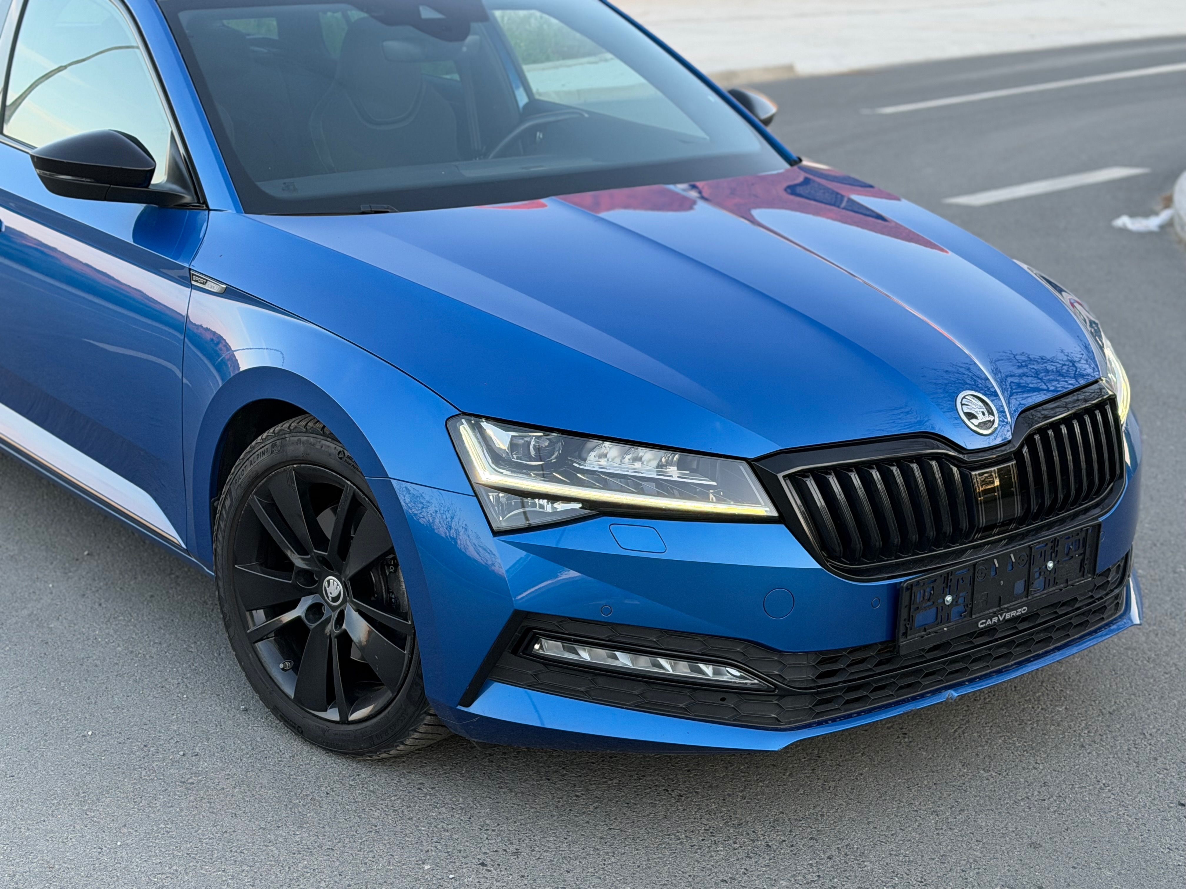 Škoda Superb, DSG SPORTLINE TAŽNÝ 130TKM - fotka 5