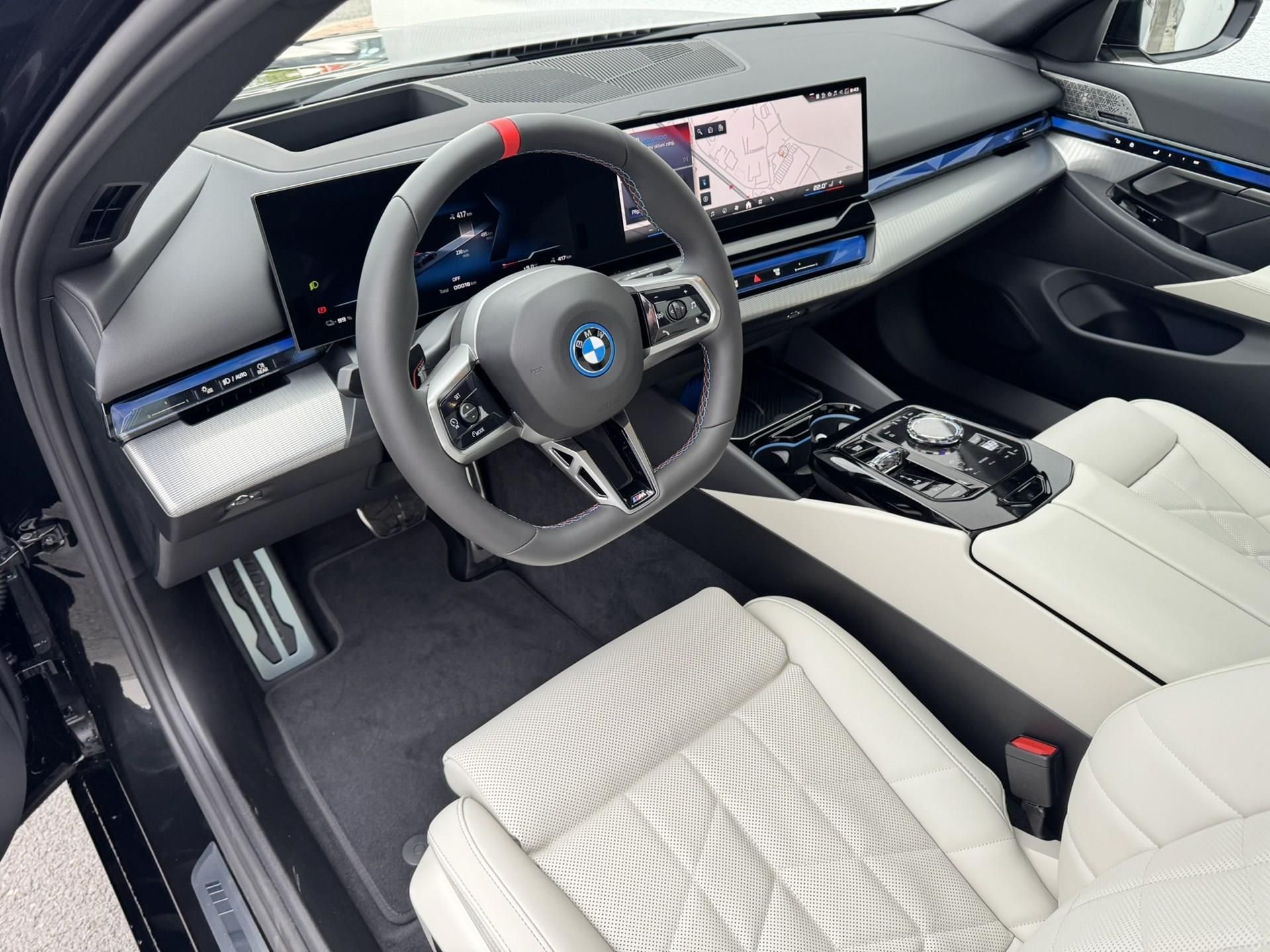 BMW i5, i5 M60 xDrive Sedan - fotka 5