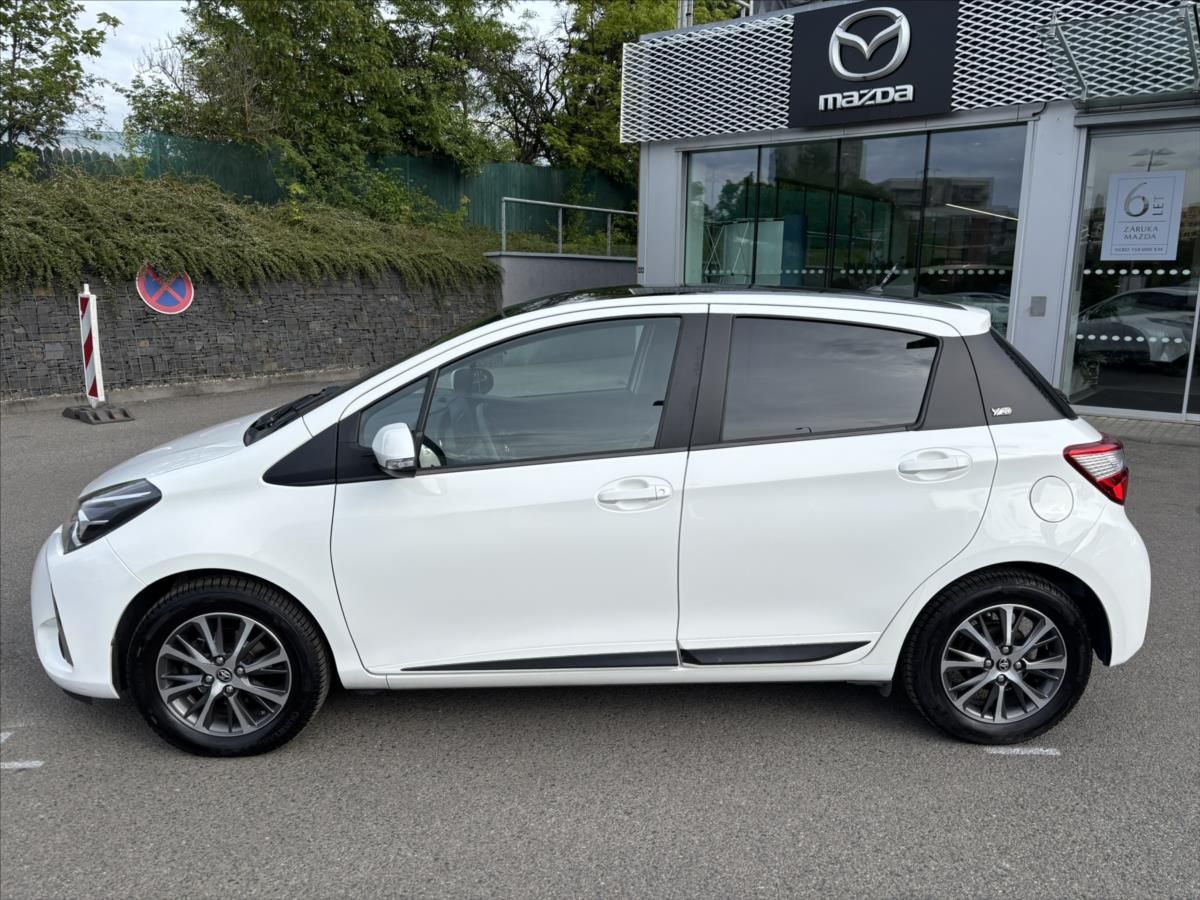 Toyota Yaris, 1,5 VVT-i Active KAMERA - fotka 2