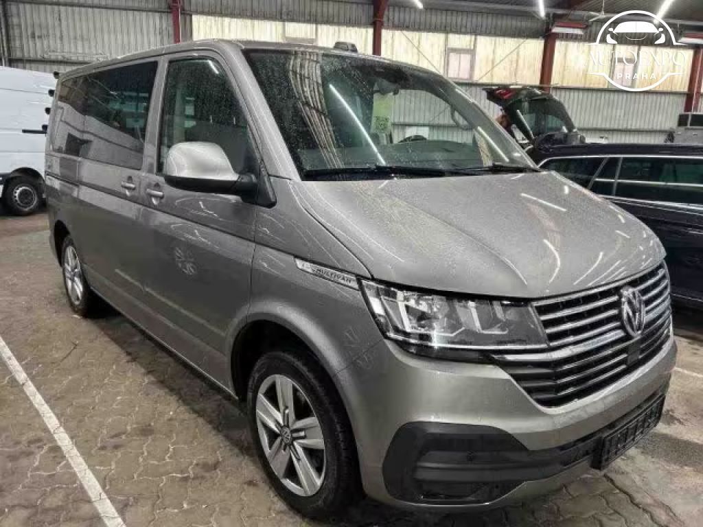 Volkswagen Multivan, T6.1 Multivan Comfortline 2,0 - fotka 3