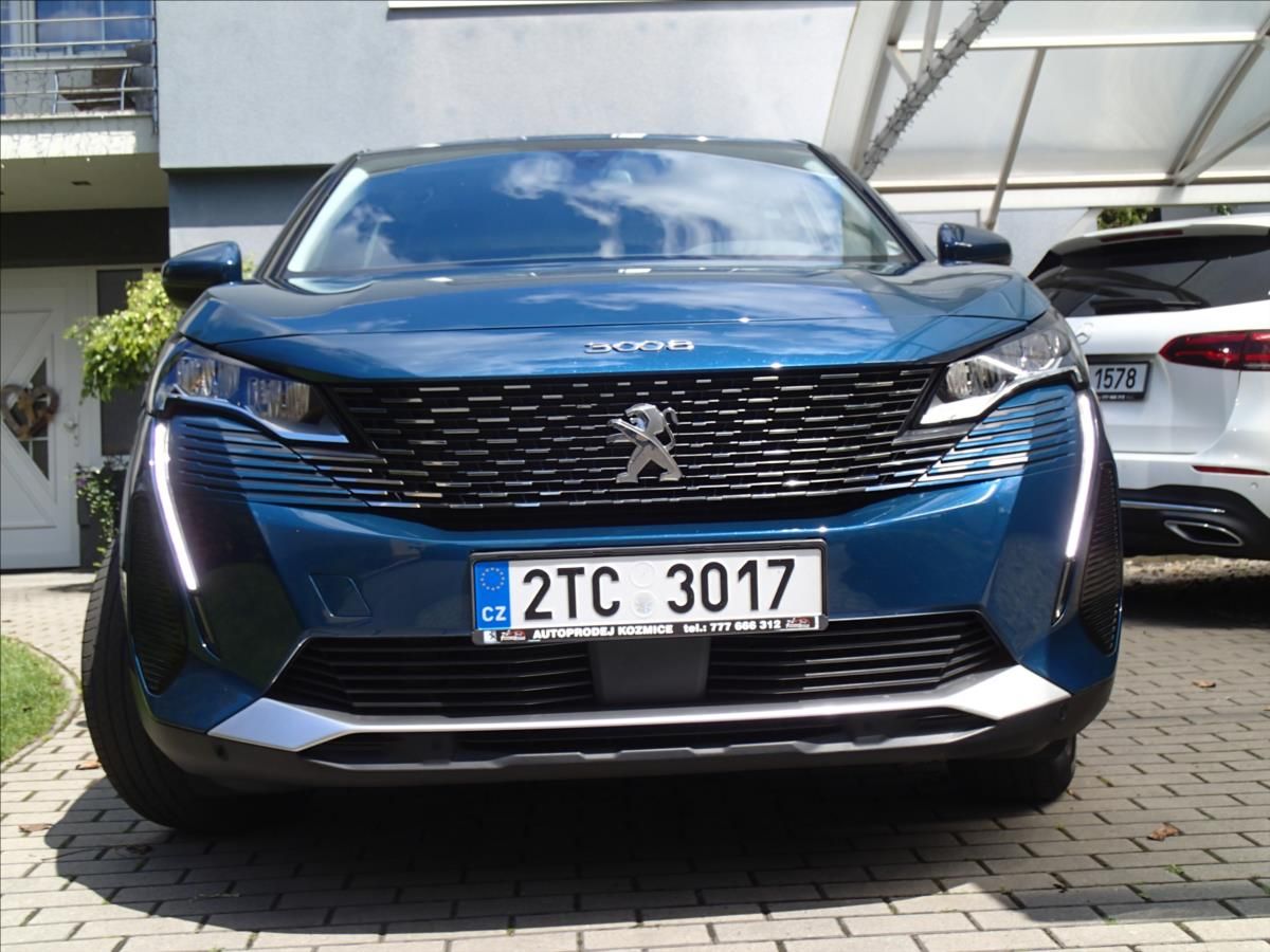 Peugeot 3008, 1,2 CZ, 1.Majitel, serv. kn - fotka 2