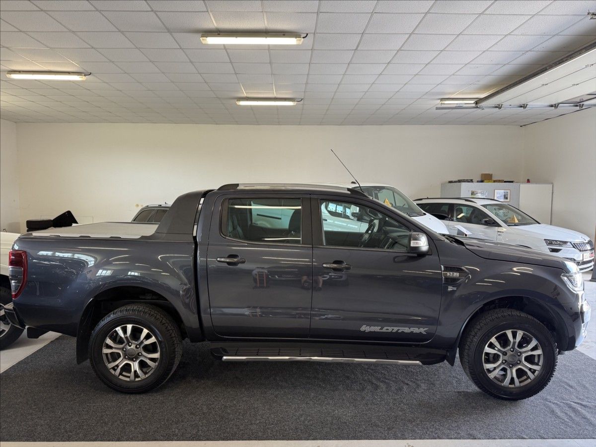 Ford Ranger, 3,2 Wildtrak,AT,1maj,po servis - fotka 4