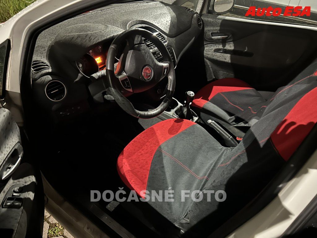 Fiat Punto EVO, 1.2i,ČR - fotka 3