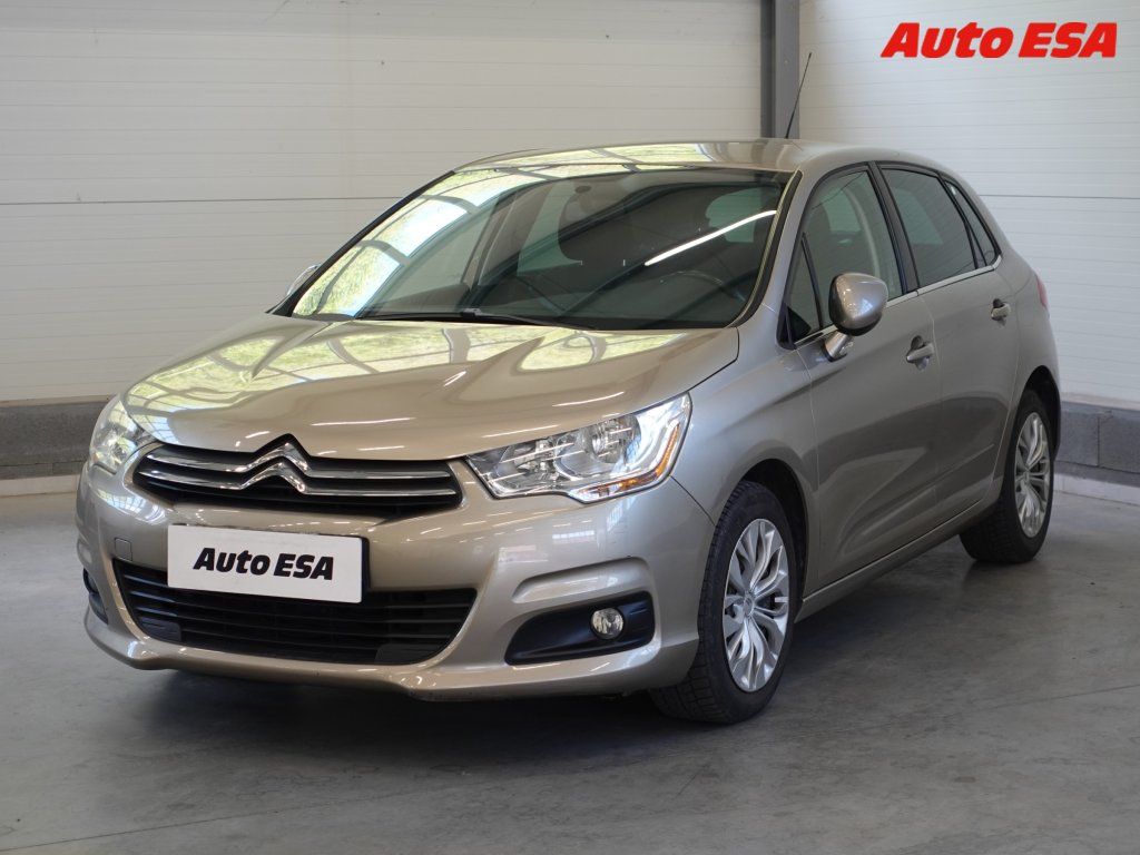 Citroën C4, 1.6vti,2.maj,ČR - fotka 3