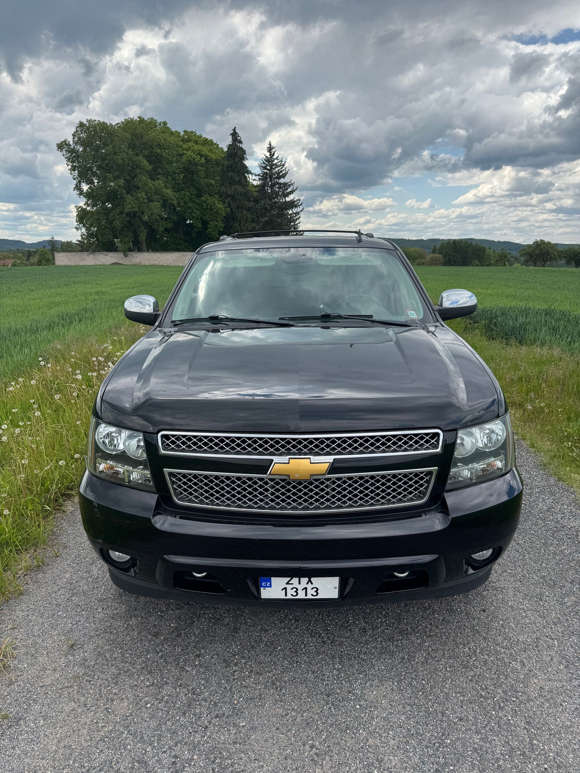 Chevrolet Suburban, 1500 5.3l V8 4x4 - fotka 3