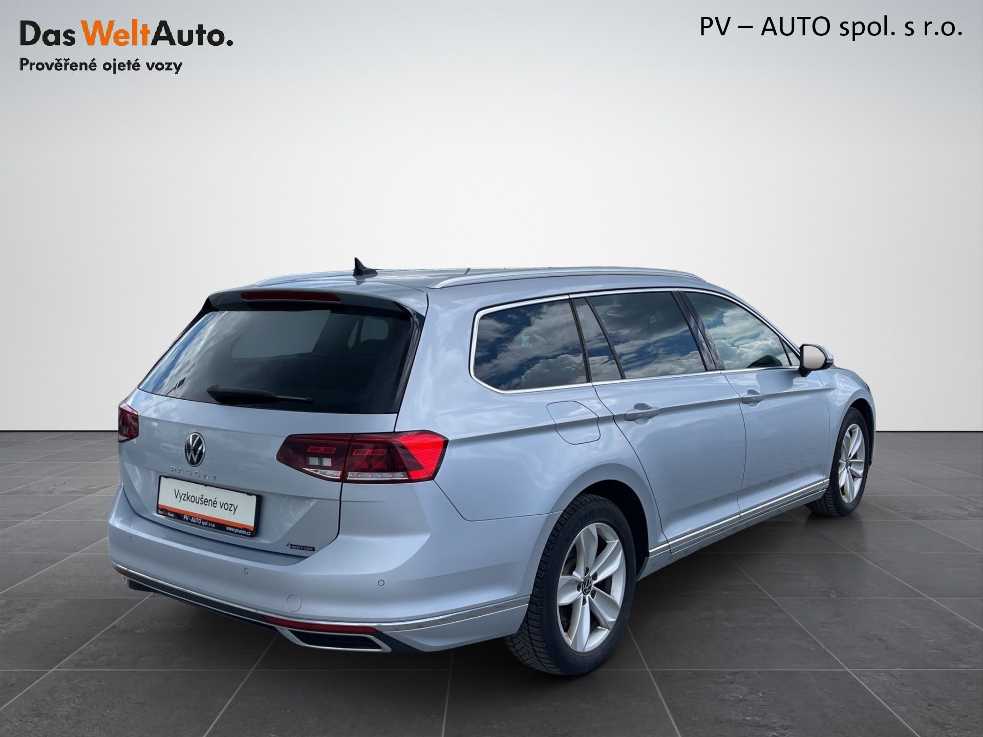 Volkswagen Passat Variant, 2.0 TDI 147kW 4MOT DSG Eleganc - fotka 2