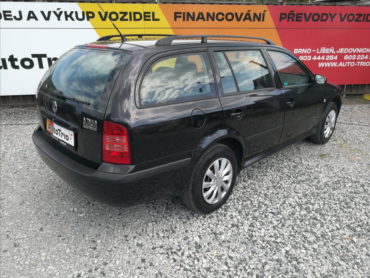 Škoda Octavia, 1,6 i Tour kombi klima - fotka 3