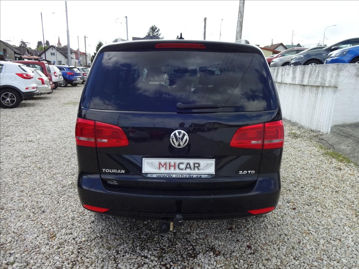 Volkswagen Touran, 2,0 TDI 103kW 7.MÍST - fotka 6