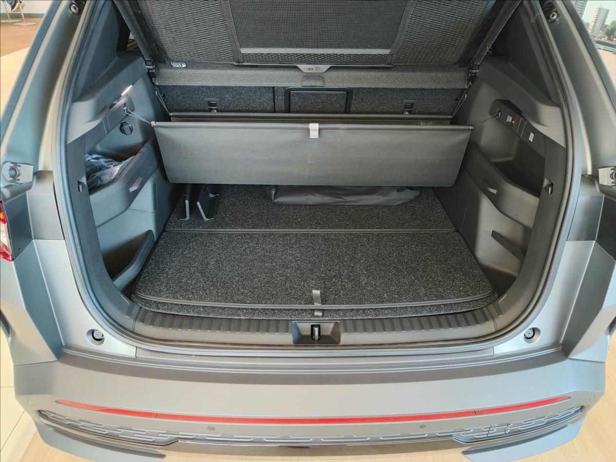 Škoda Elroq, RS 4x4 - fotka 6