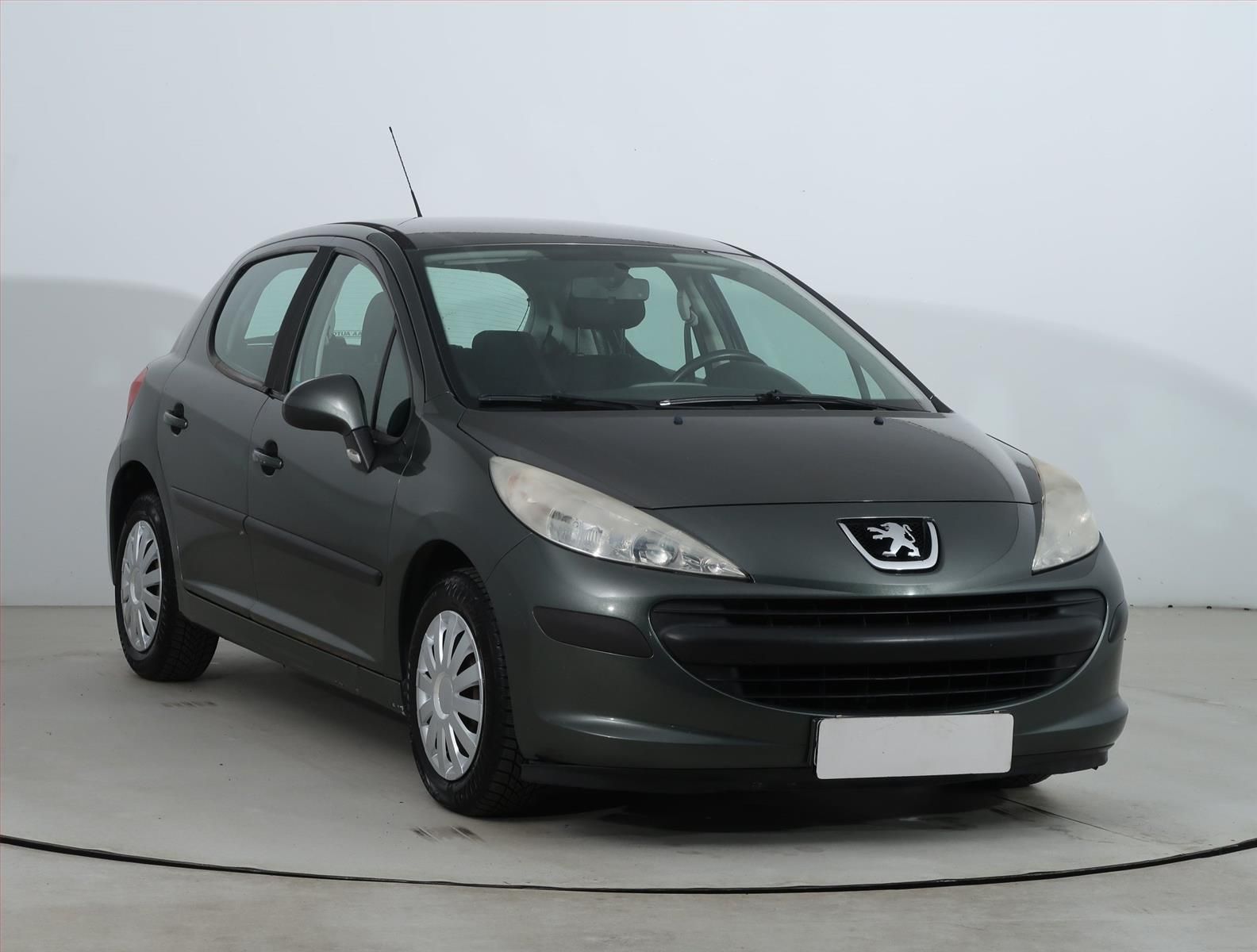 Peugeot 207, 1.4, Tažné, Parkovací asistent