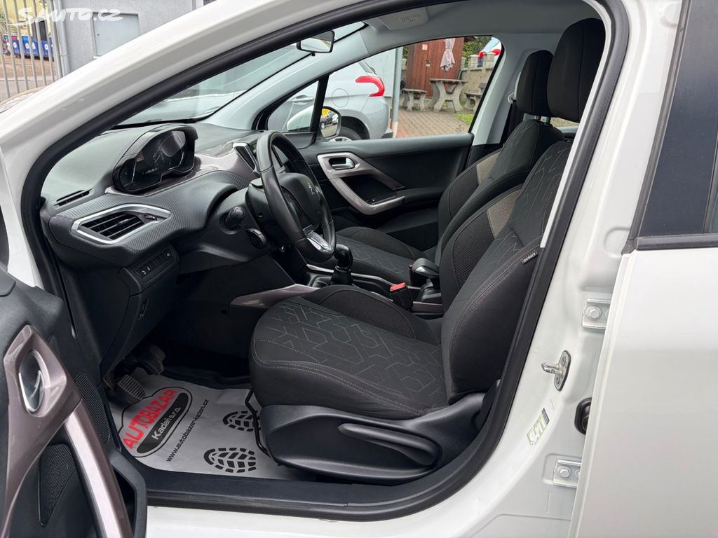 Peugeot 2008, 1,6 88kW, SERVISKA