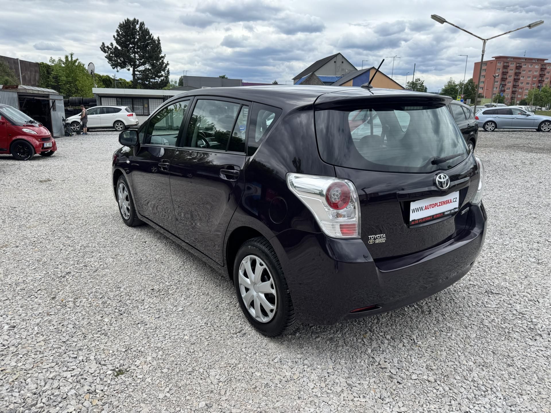 Toyota Verso, 1.6VVTi,97KW,2SADY KOL - fotka 6