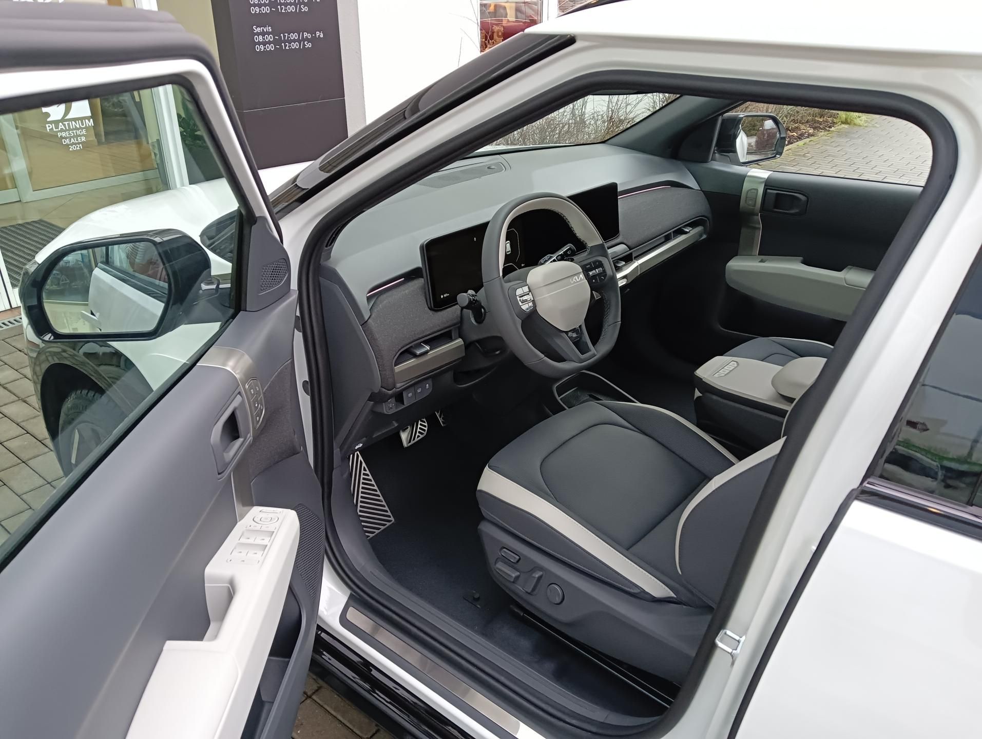 Kia EV3, ZCELA NOVÁ EV3 GT-LINE 81,4kw - fotka 4