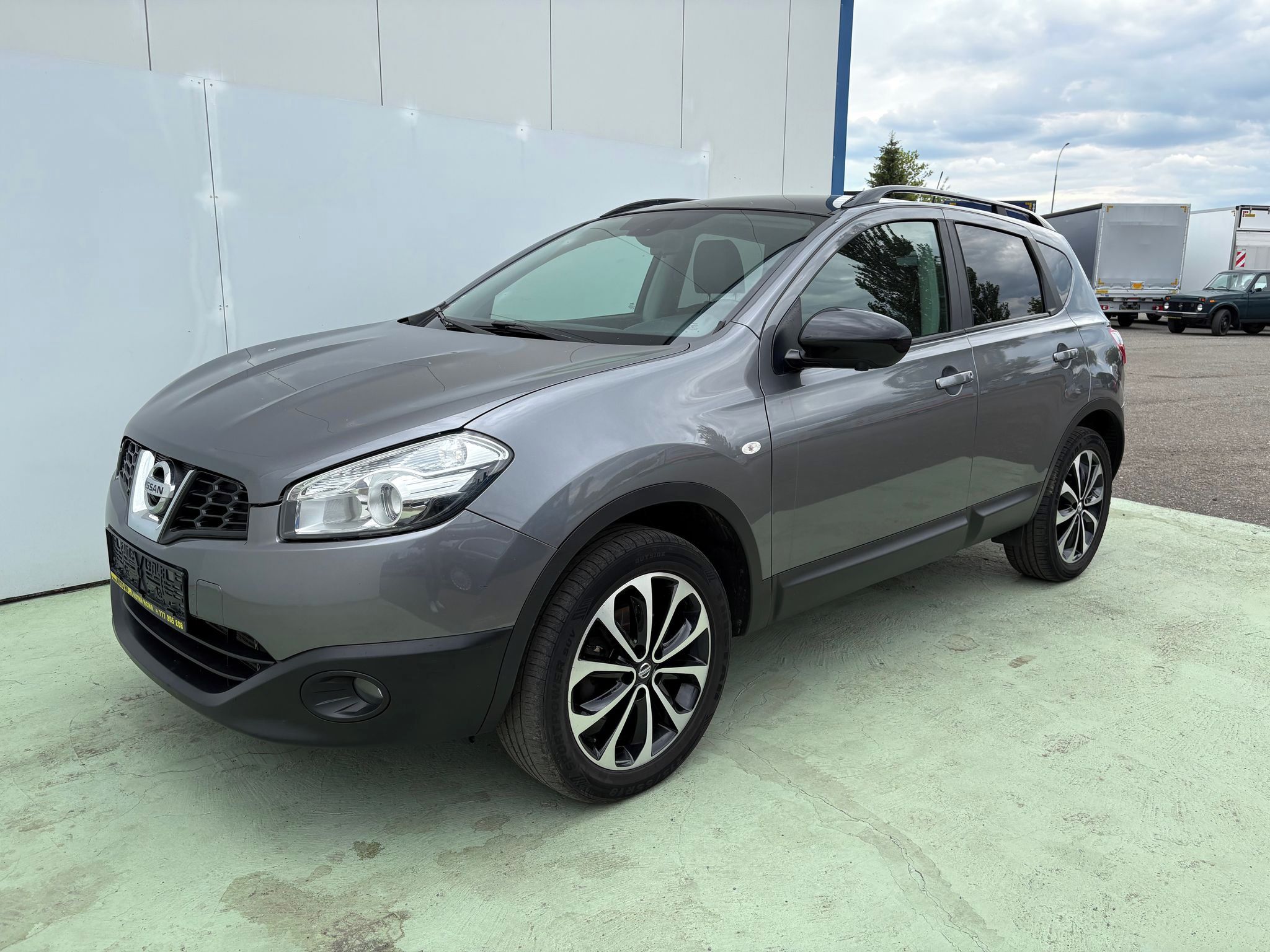Nissan Qashqai, 1.6dCi, 96kW, 4x4, Kamera 1Maj - fotka 3