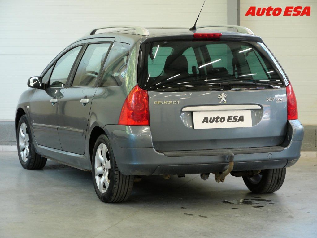 Peugeot 307, 1.6hdi,panorama,autoAC - fotka 6