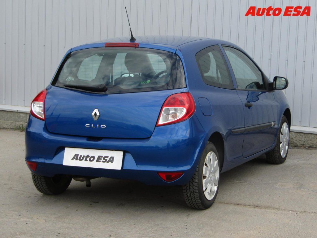 Renault Clio, 1.2 i,ČR,AC,STK3/28 - fotka 4