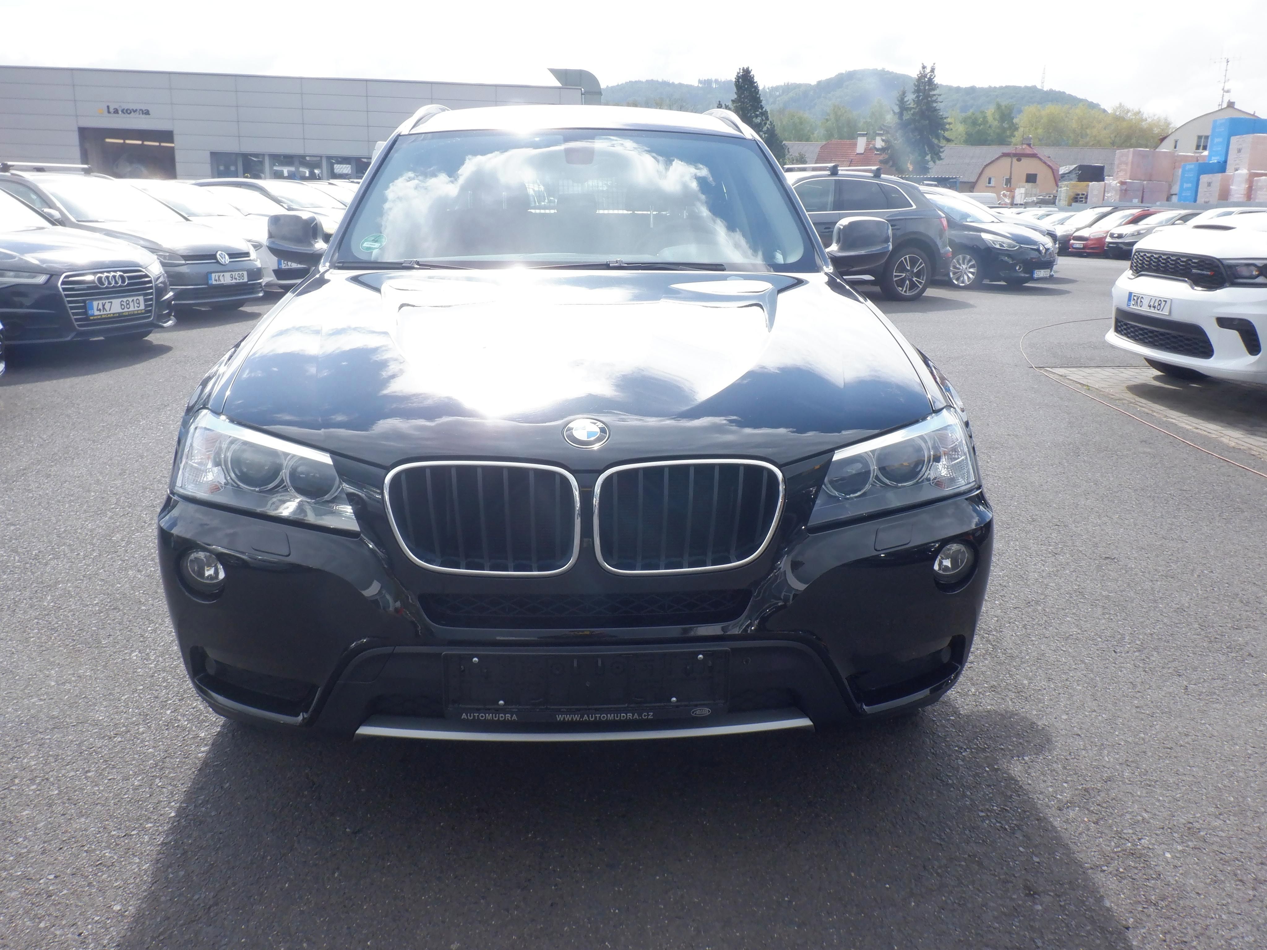 BMW X3, 2.0d xDrive,135kW,1.majitel!! - fotka 2
