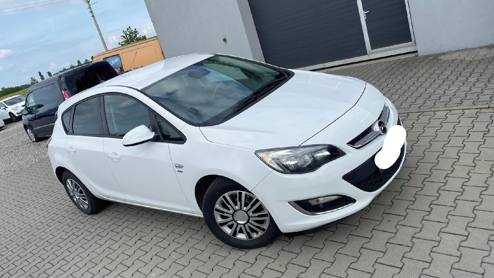 Opel Astra, 1.4i 16V - fotka 2