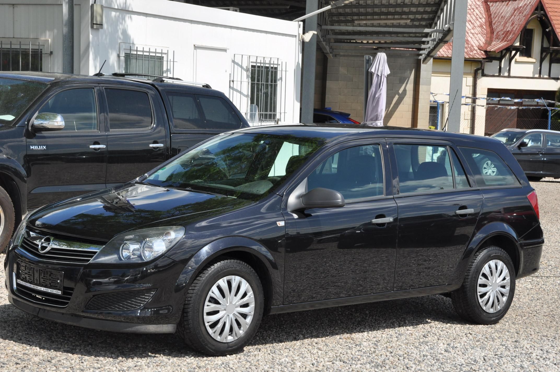 Opel Astra, 1.4i 66kW KOMBI