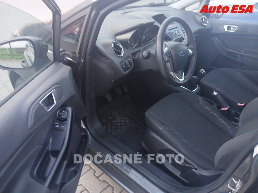 Ford Fiesta, 1.2i,ČR - fotka 3