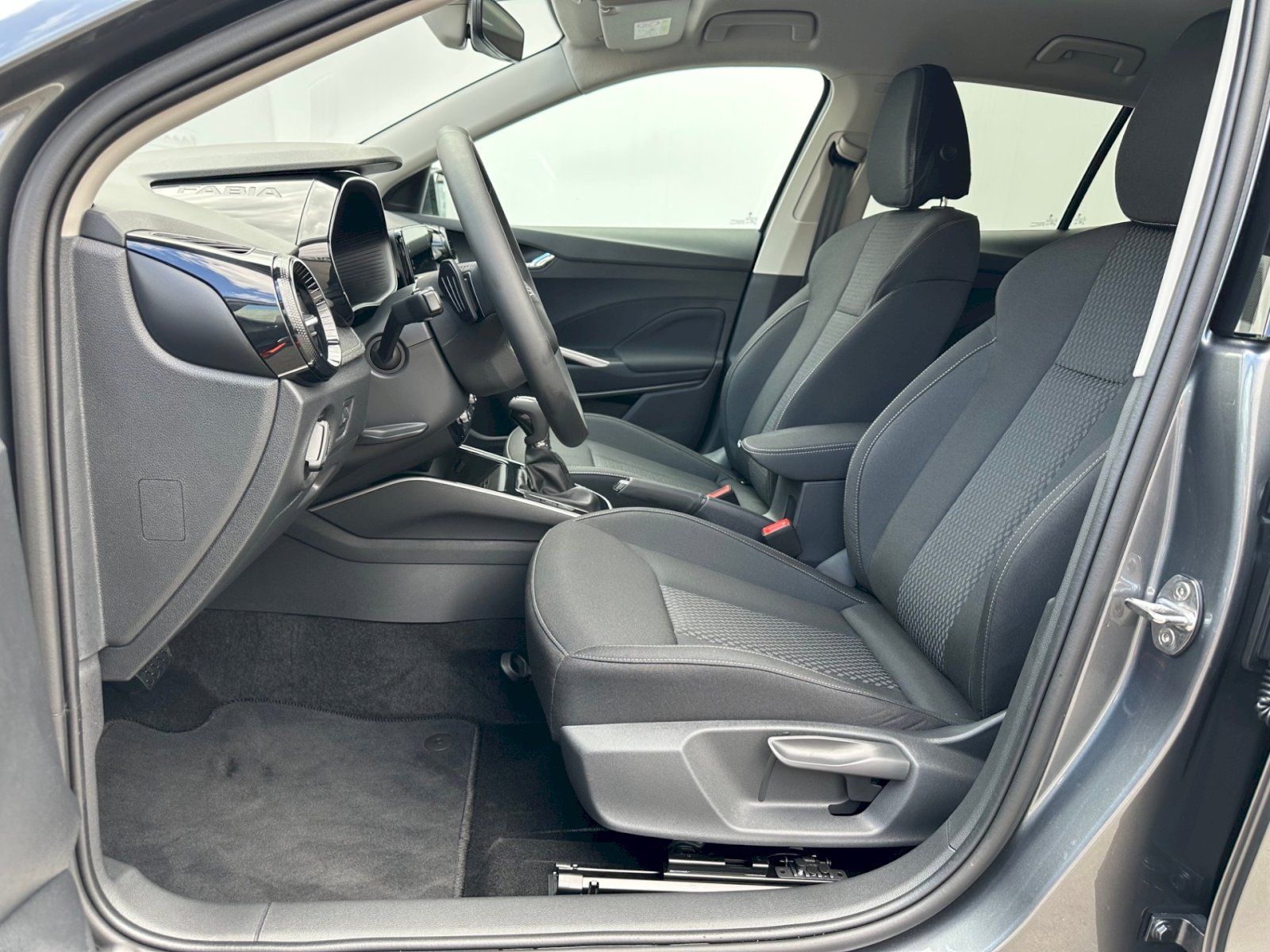Škoda Fabia, 1,0 TSI / 85 KW / DSG / Top Se - fotka 6