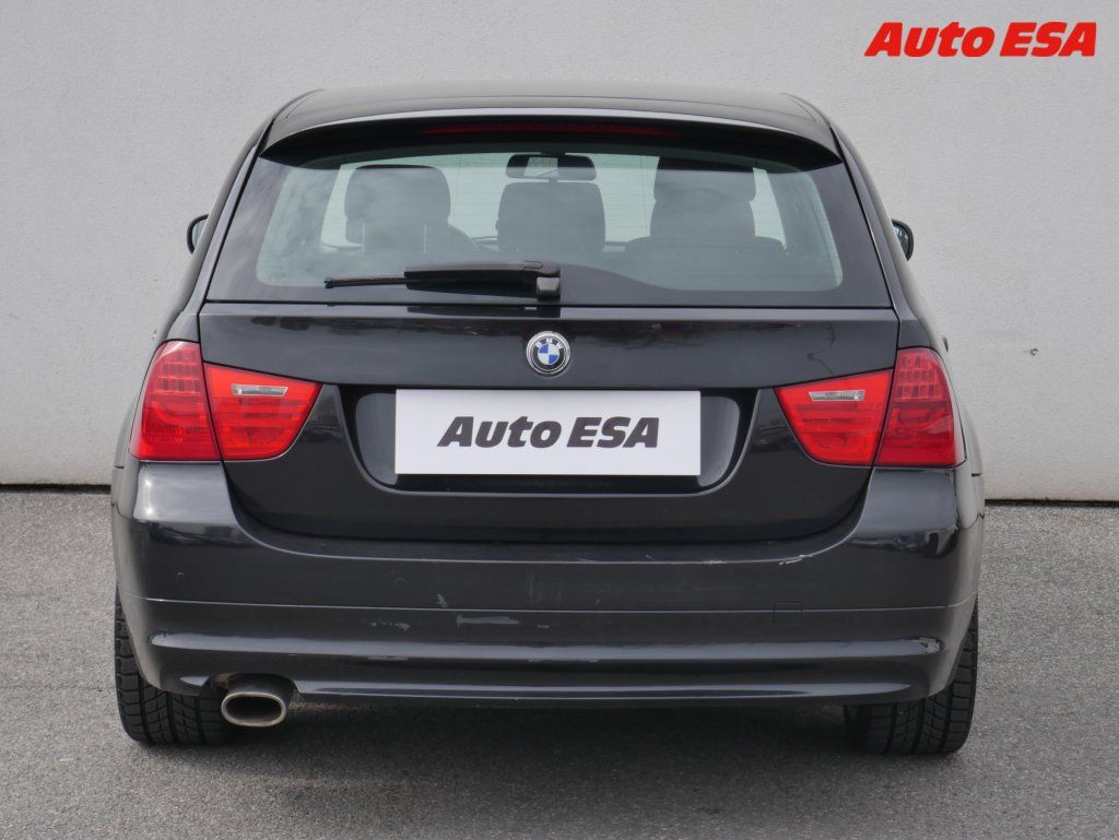 BMW Řada 3, 2.0 D 318d,AT,klima - fotka 5