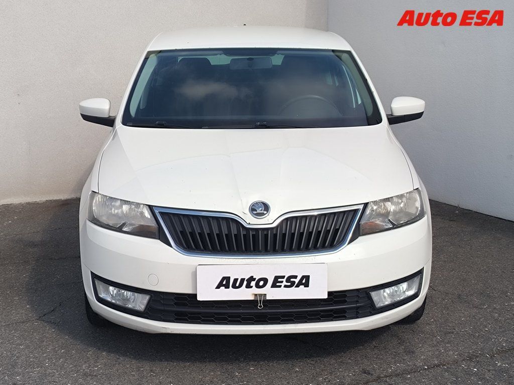 Škoda Rapid, 1.6 TDi,AC,park.čidla - fotka 2