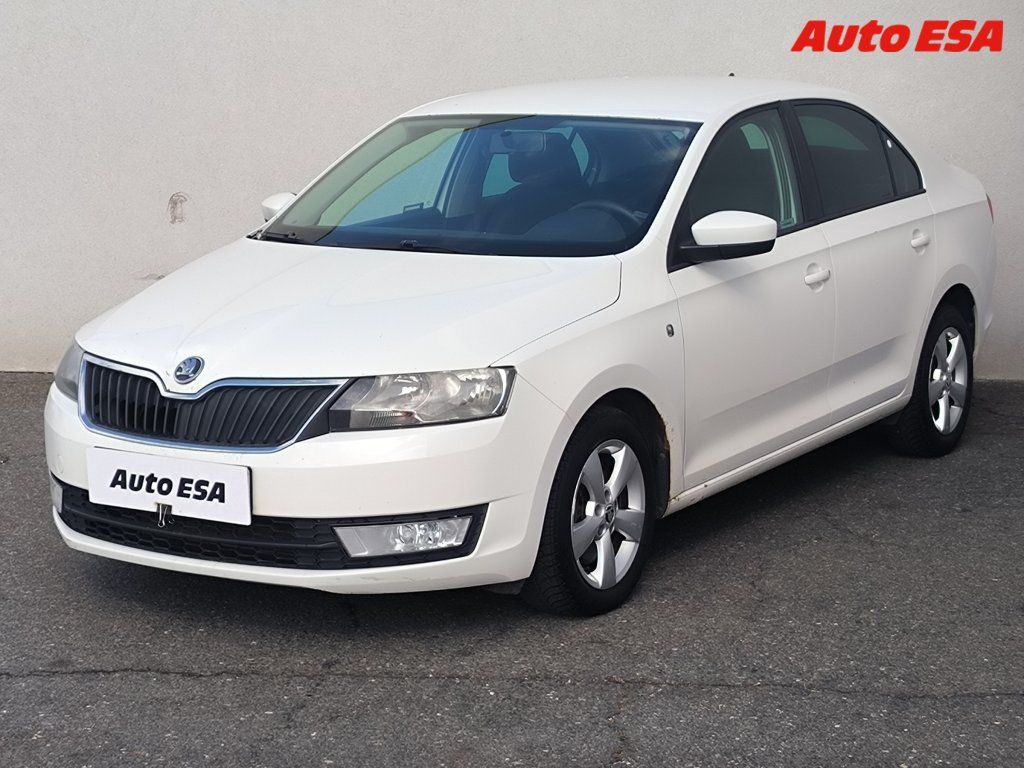 Škoda Rapid, 1.6 TDi,AC,park.čidla - fotka 3
