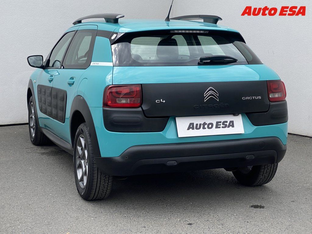 Citroën C4 Cactus, 1.2 PT,ČR - fotka 6