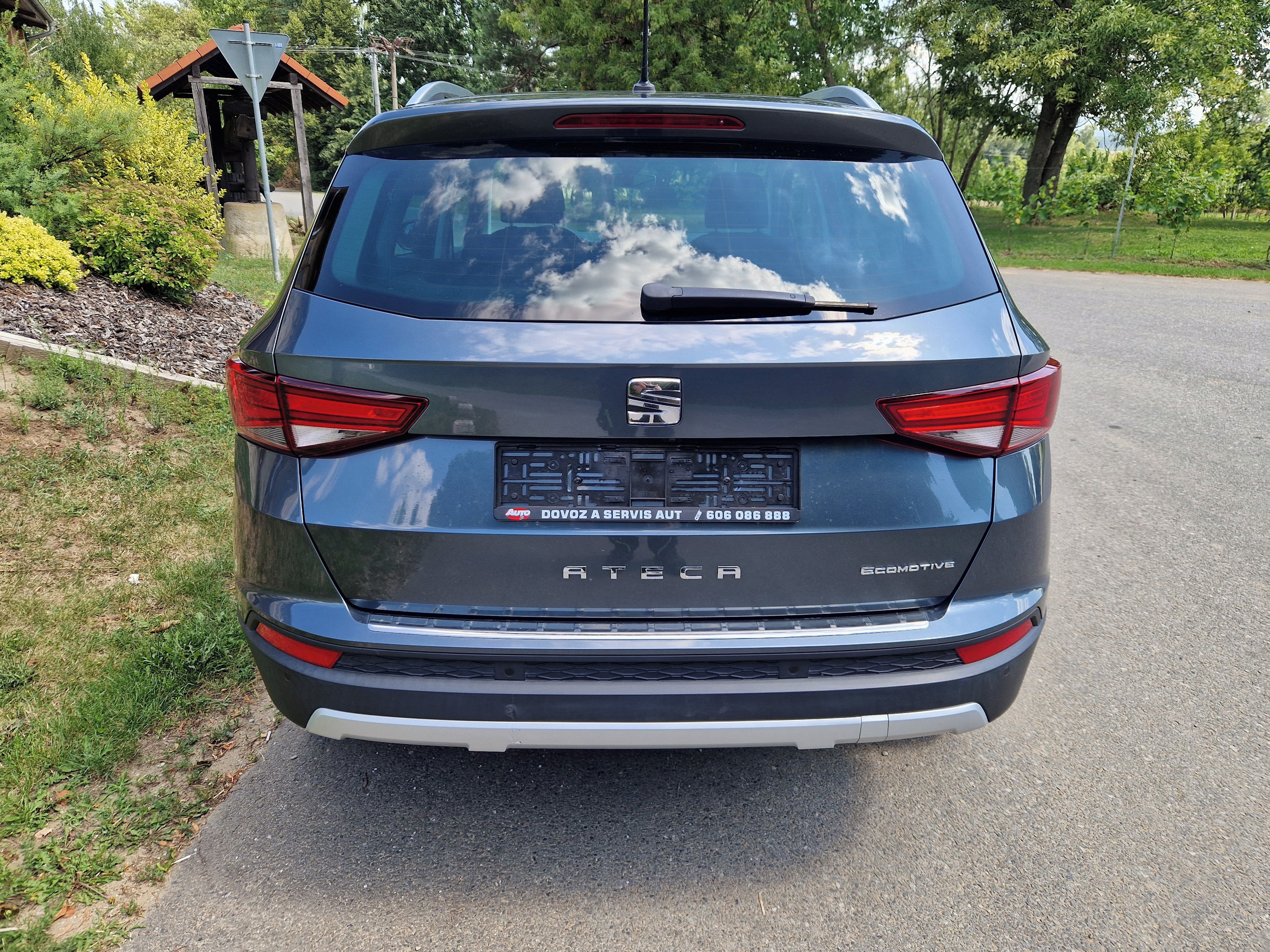 Seat Ateca, 1,0 TSI 85 KW , navi, kamera , - fotka 3