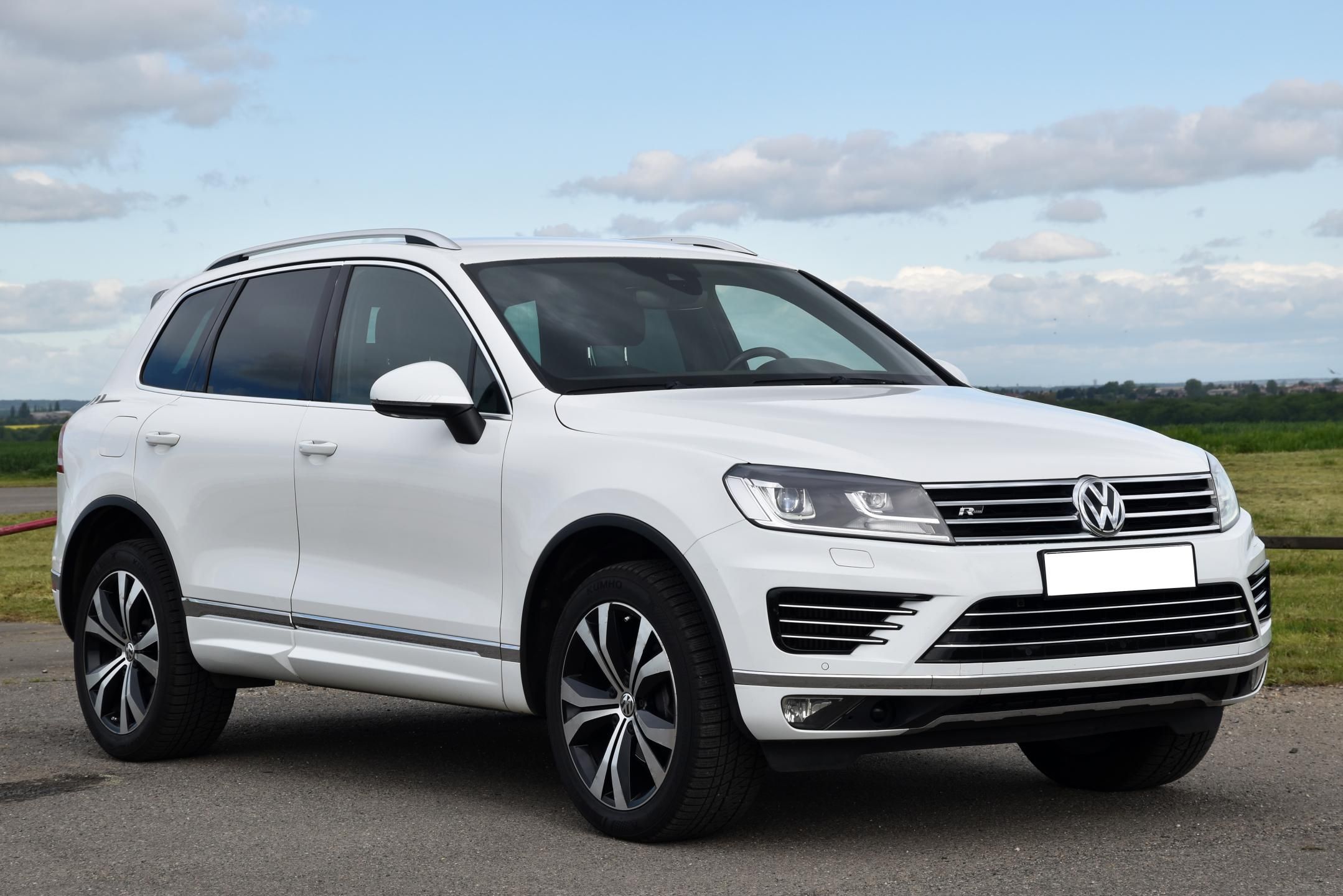 Volkswagen Touareg, 3.0 TDi V6 DSG 4M,R-LINE,FACE - fotka 6