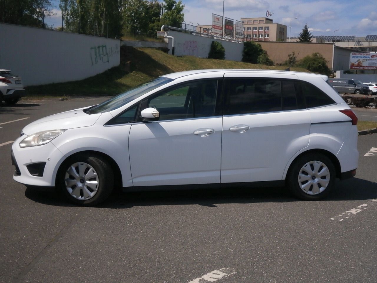 Ford Grand C-MAX, 2,0TDCI NOVA AUTOMATICKA PREVO - fotka 3