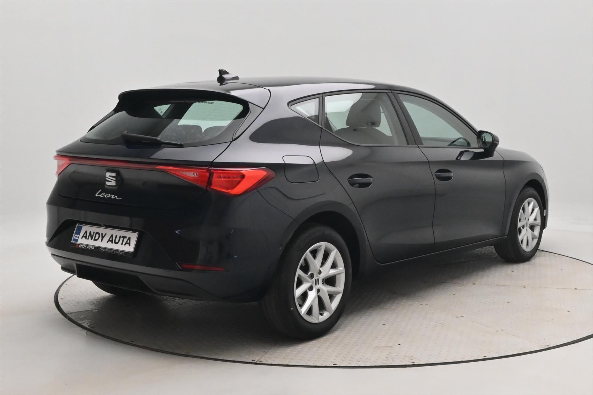 Seat Leon, 2,0 TDI 110kW DSG STYLE VŮZ PŘ - fotka 5