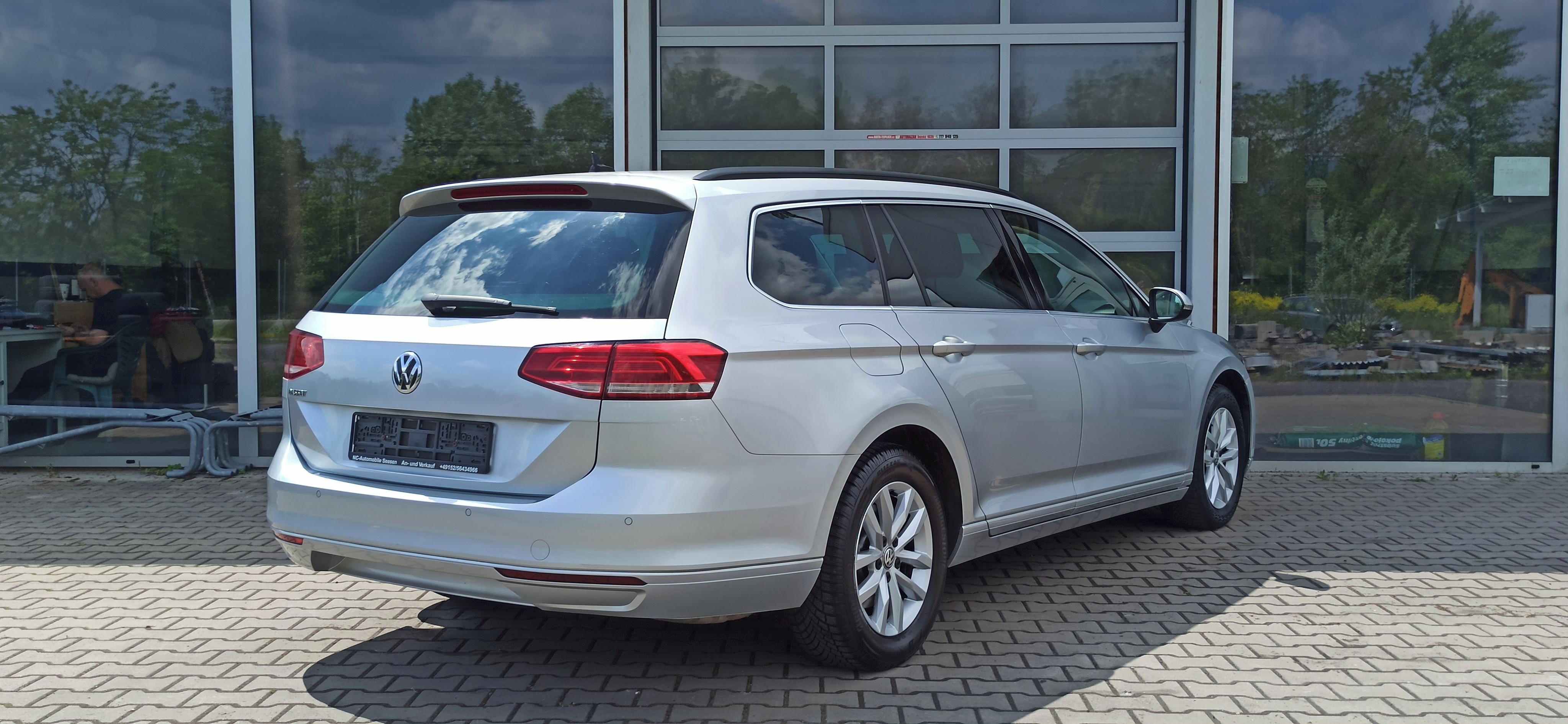 Volkswagen Passat, B8 1.4 TSI 110 Kw Serviska - fotka 5